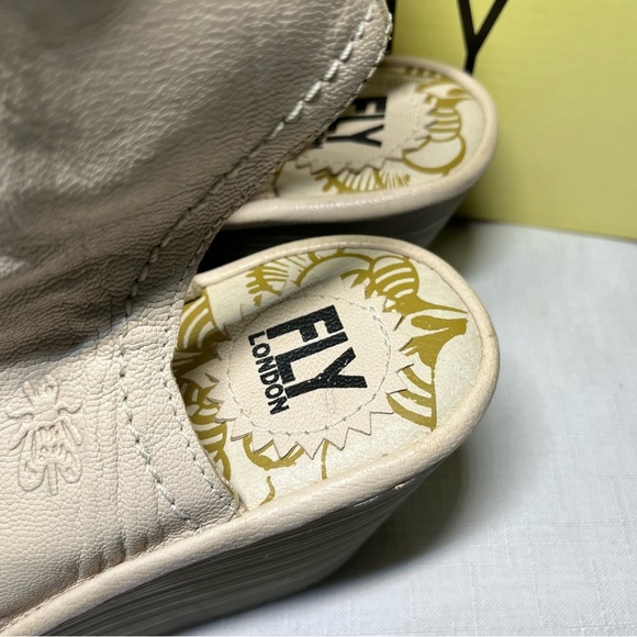 Fly London Cream Wedge Shoes with Metallic Accents. Size 9 or 40. - Picture 3 of 11